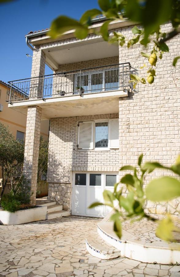 Villa Claudia Lemon Appartment Премантура Екстер'єр фото